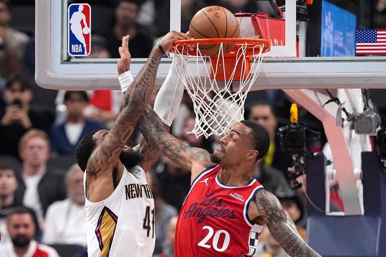 AG体育-本菲卡训练开放日，赛后绝杀压哨引欢呼，NBA常规赛在即，阵容厚度经受考验