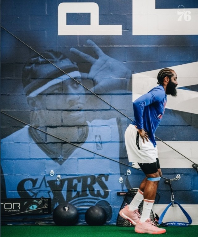 ag体育官网注册-梅西赛后大闹更衣室视频