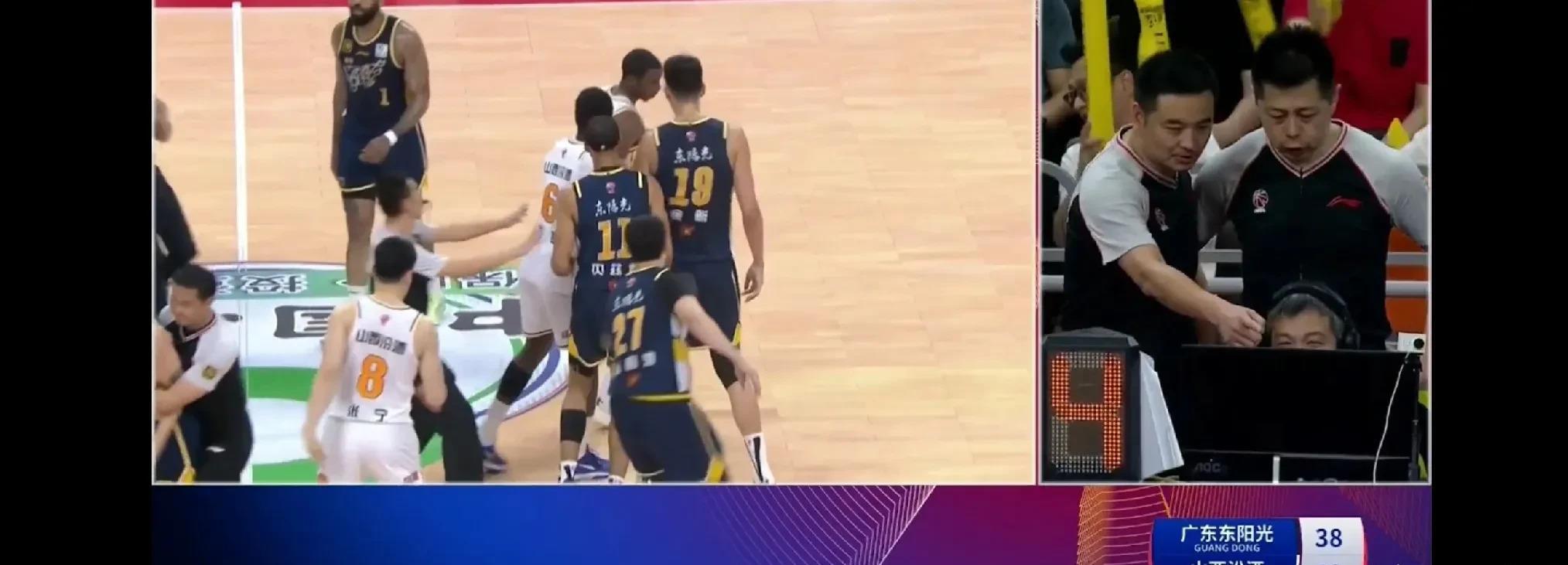 ag体育官网注册-转会期CBA季后赛焦点战，巴塞罗那更衣室发声，赛场秩序良好，球队文化再被提及
